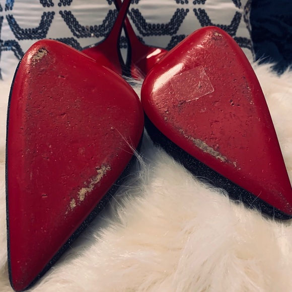 authentic Christian Louboutin size 40. Box,dust bag included excellent condition - Picture 11 of 13